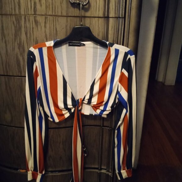 **** With this Cute & Sexy Top, all Eyes with Definitely be on You**** - Picture 1 of 6